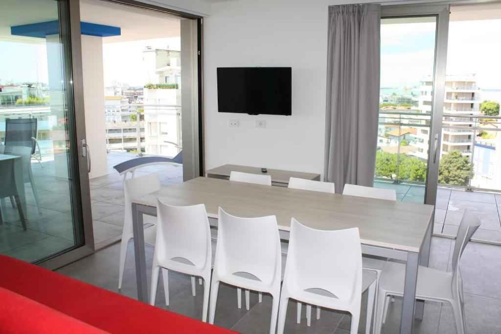 Apartment In 31391 *